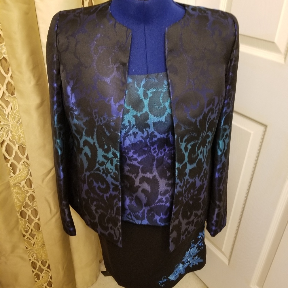 Suit